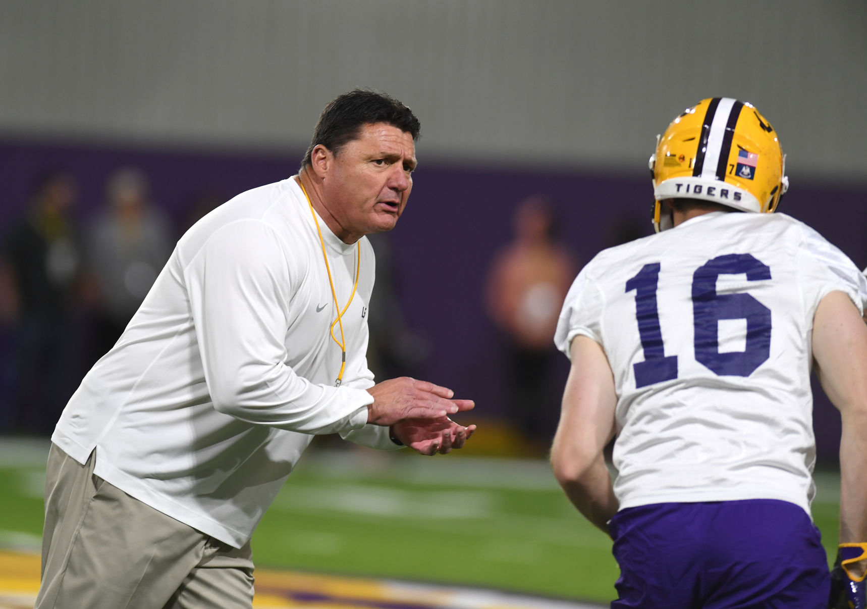 lsu football report tigers