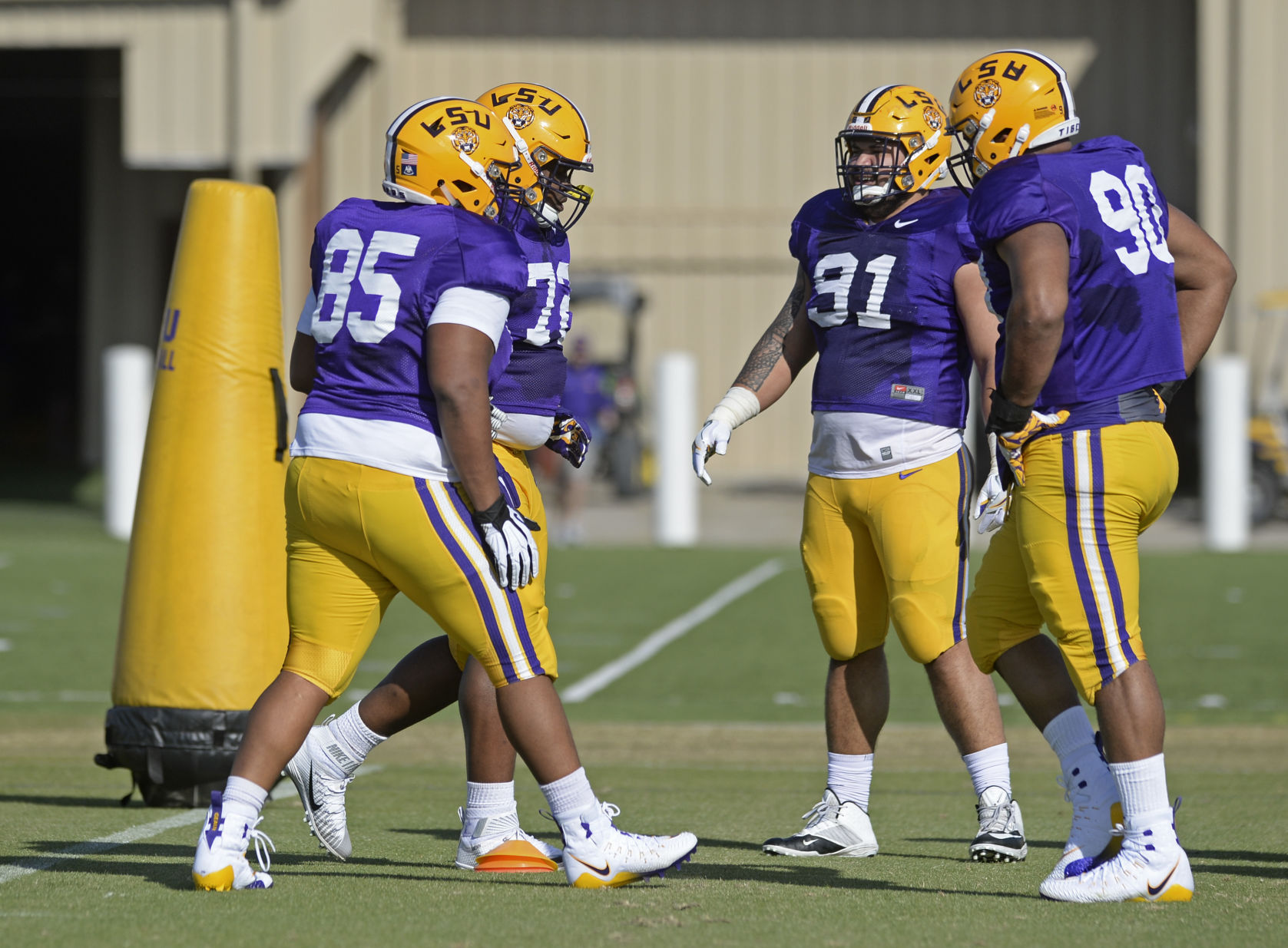 lsu football report tigers