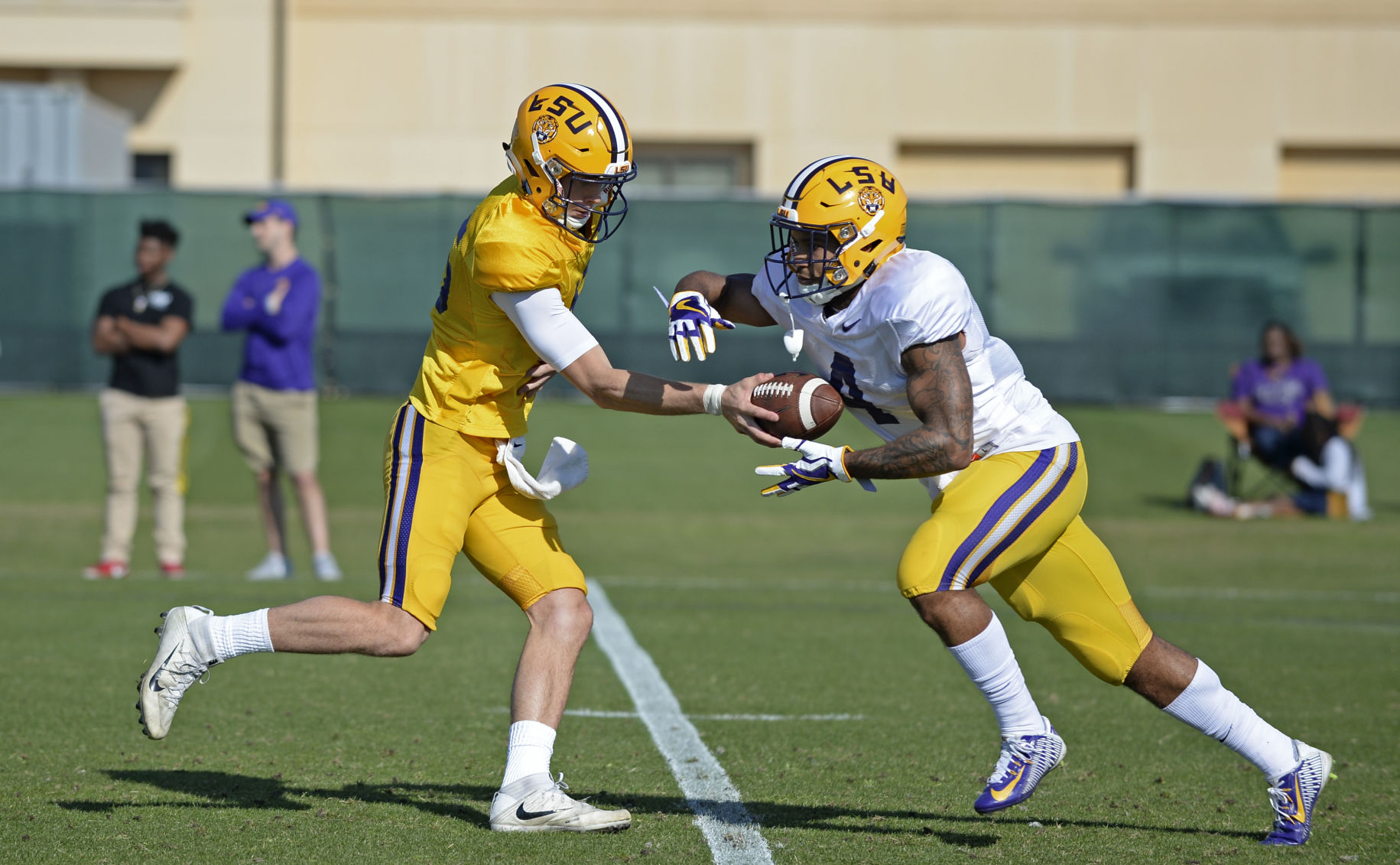lsu football report tigers