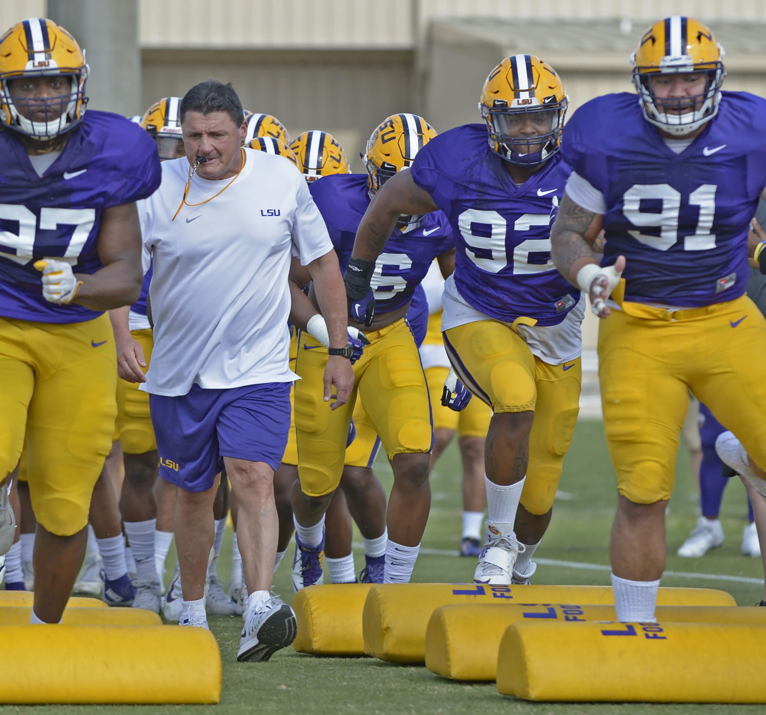 lsu football report tigers